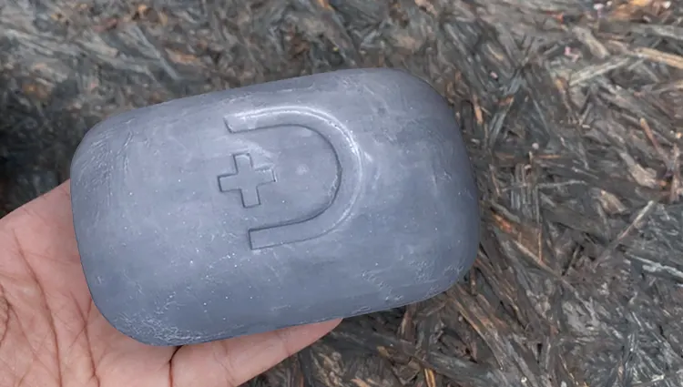 defense antifungal soap color and texture