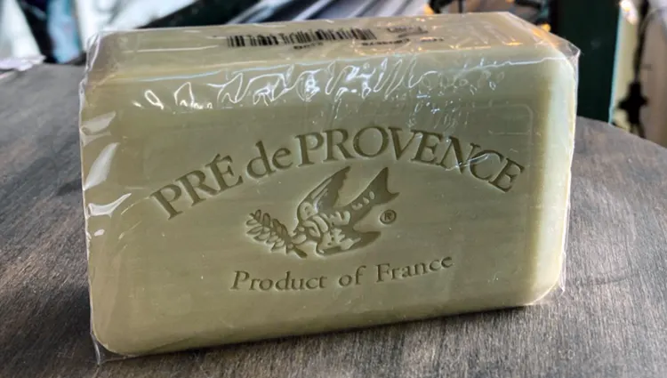 pré de provence soap packaging